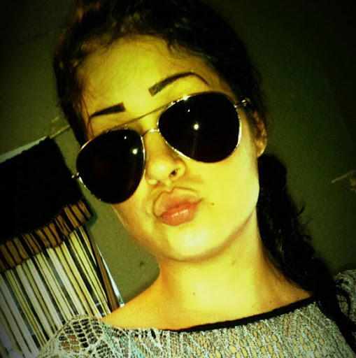 Janie Torres Photo 4