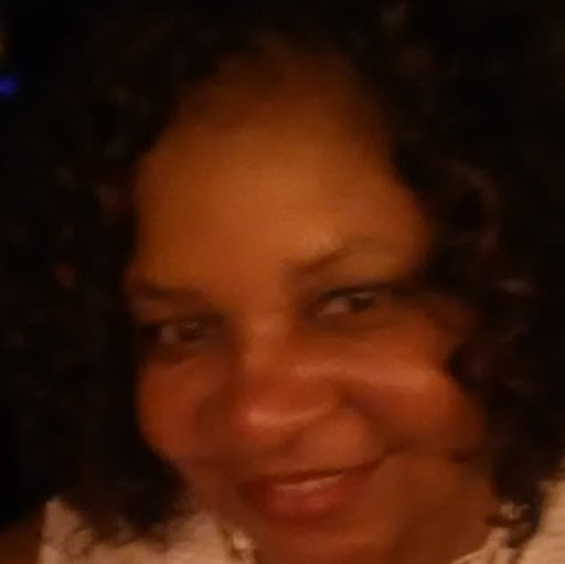 Valerie Phelps Photo 31