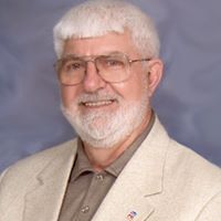 Robert Richards Photo 41
