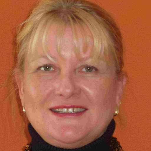Christine Patton Photo 34