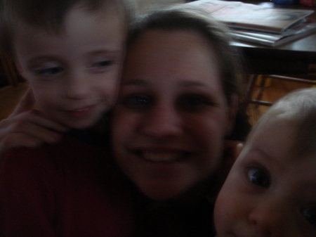 Julia Collins Photo 9