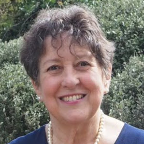 Carolyn Page Photo 18