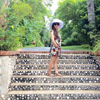 Truc Tran Photo 42