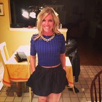 Julia Powers Photo 17