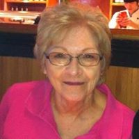 Mary Compton Photo 38