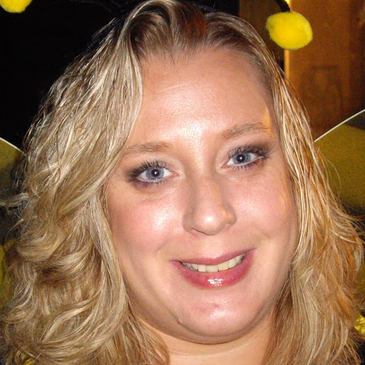 Heather Stapleton Photo 21