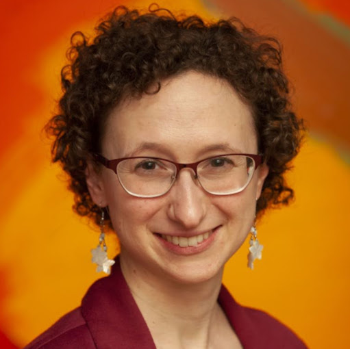 Elizabeth Pierson Photo 22