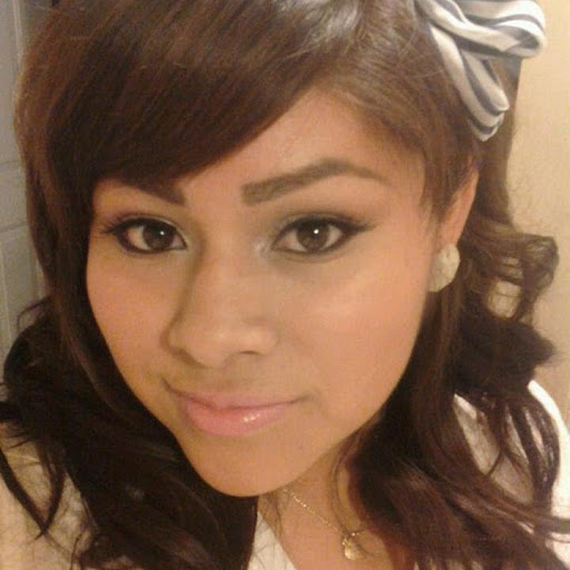 Kelly Velasquez Photo 11
