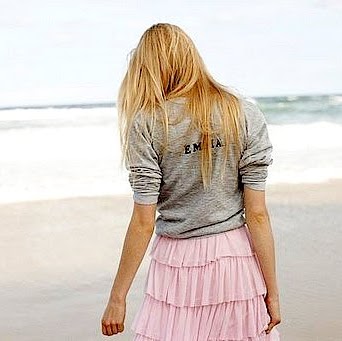 Julia Sun Photo 31
