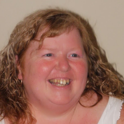 Lorraine Rowe Photo 11