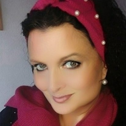 Anna Schwarz Photo 42