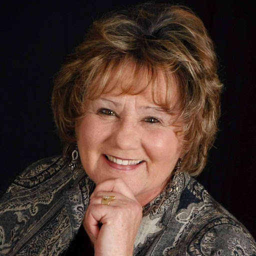 Linda Summers Photo 44