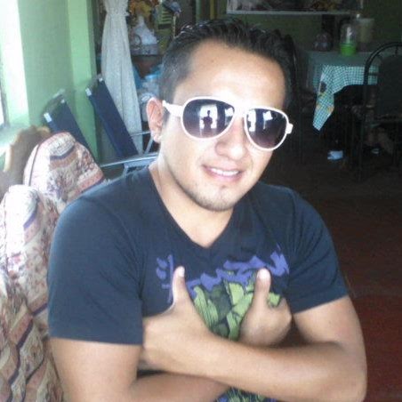 Adrian Robles Photo 38
