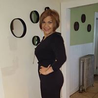Elizabeth Leger Photo 16