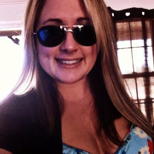 Alyssa Walsh Photo 10