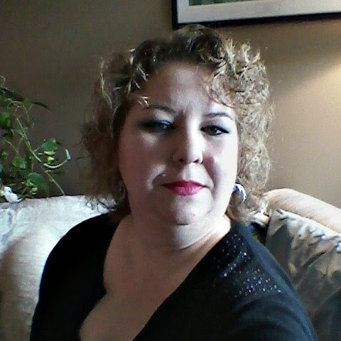 Renee Warner Photo 31