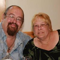 Julie Sirois Photo 20