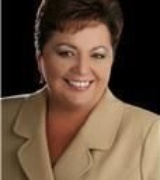 Debbie Martinez Photo 4