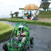 Jeremy Felix Photo 12