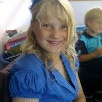 Laura Vallance Photo 8
