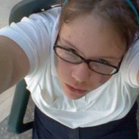 Julia Fritz Photo 14