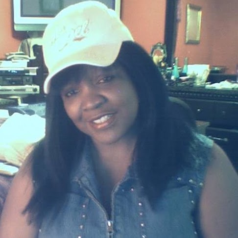 Beverly Robinson Photo 29
