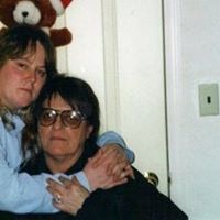 Beverly Friend Photo 9