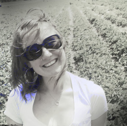 Elizabeth Campbell Photo 61