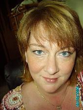 Stephanie Phillips Photo 33