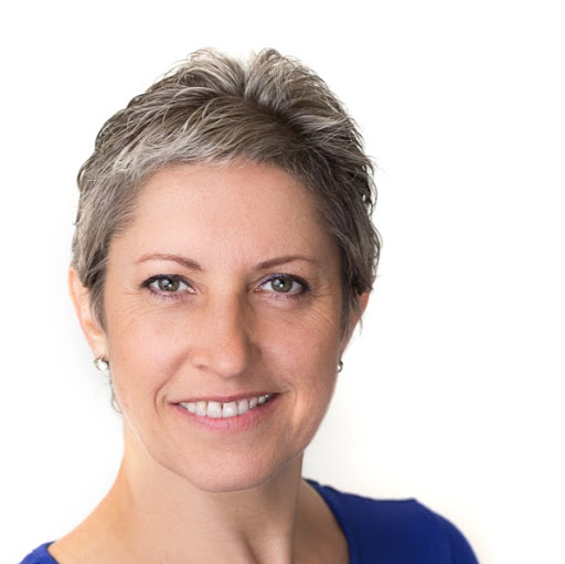 Catherine Hawkins Photo 17