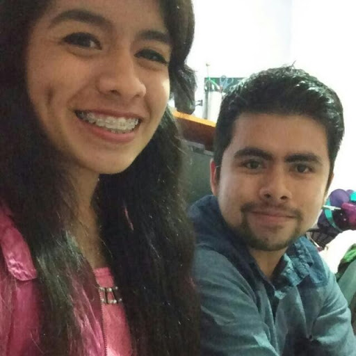 Jaime Valdivia Photo 20