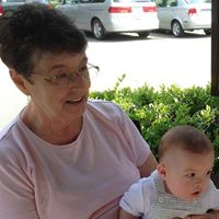 Arlene Martin Photo 27