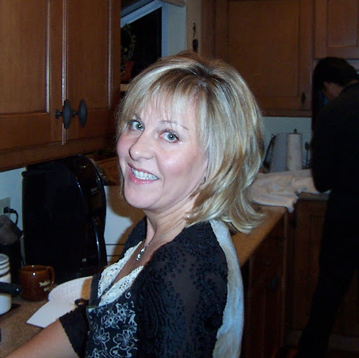 Katherine Hamilton Photo 28