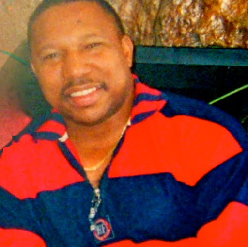Isaac Abraham Photo 32