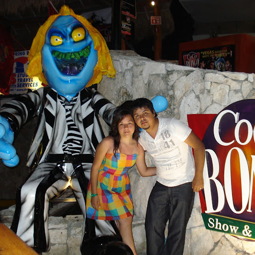 Johnny Rodriguez Photo 13