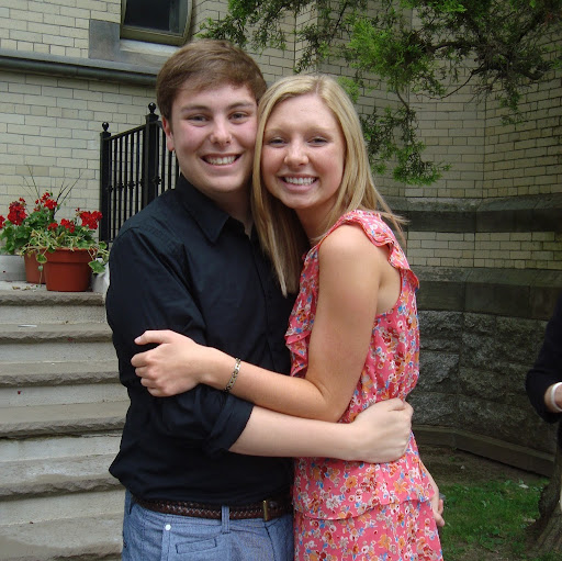 Haley Grant Photo 24