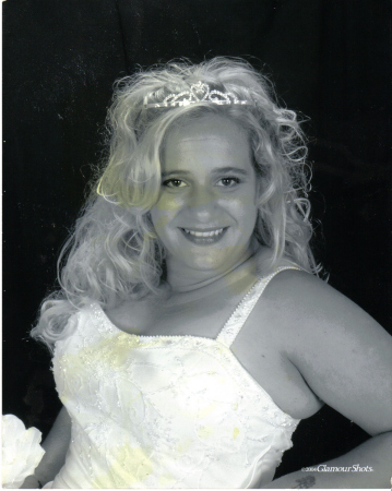 April Jones Photo 16