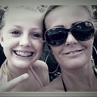 Suzanne Broderick Photo 3