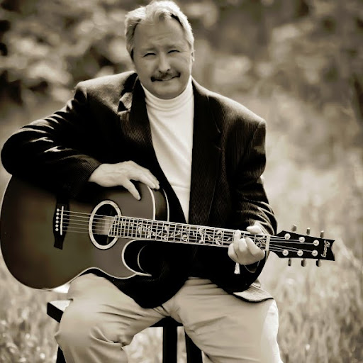 Gene Schmidt Photo 8