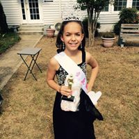 Kristina Ingram Photo 26