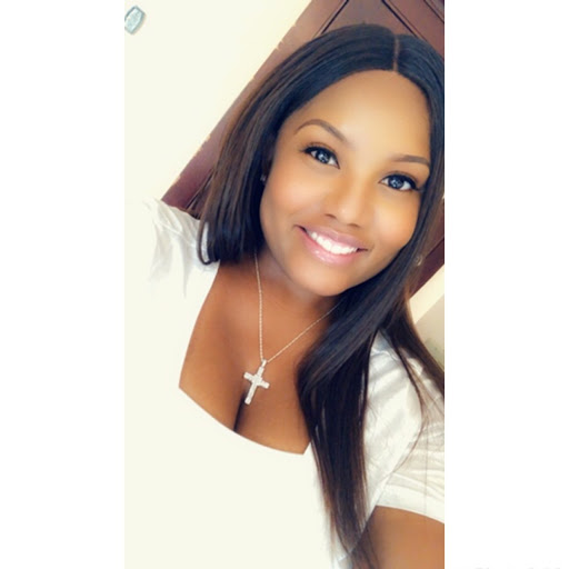 Ebony Locklear Photo 6