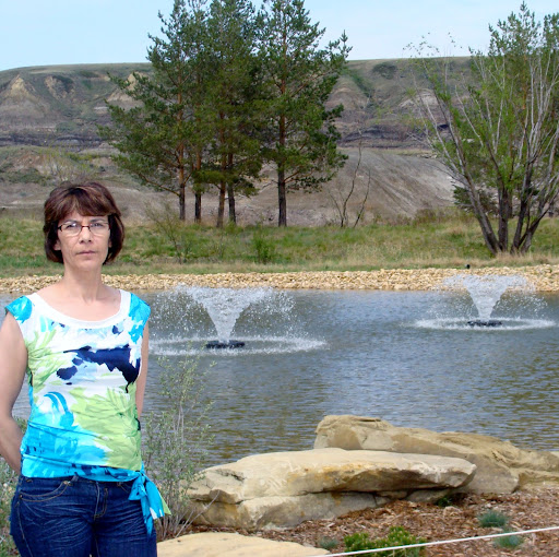 Margaret Stone Photo 17