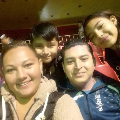 Isidro Rodriguez Photo 19