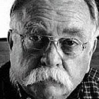 Stanley Faulkner Photo 2