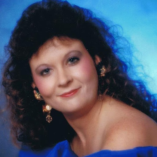 Connie George Photo 32