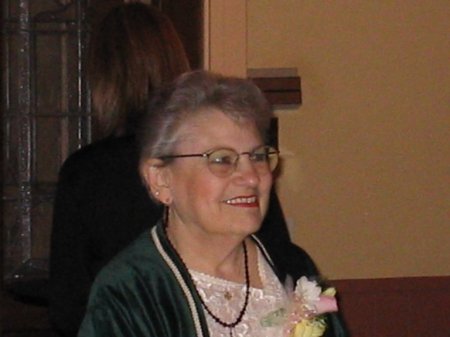 Jeannette Richards Photo 16