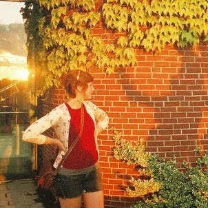 Emily Rice Photo 15