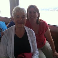 Gina Regan Photo 10
