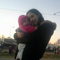 Cassandra Nichols Photo 9
