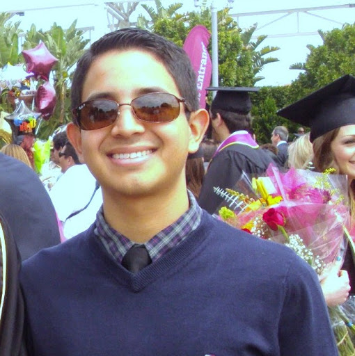 Ernesto Hernandez Photo 35
